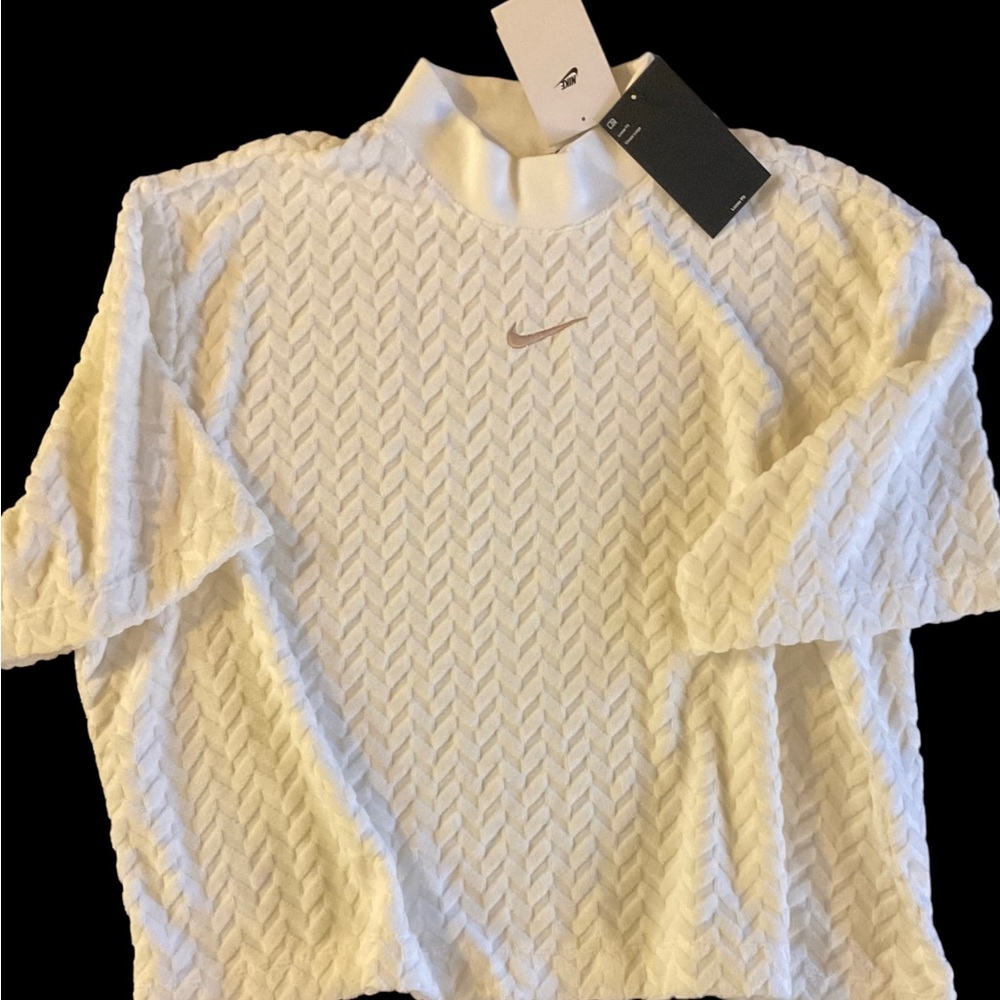 Nike short sleeve sweatshir